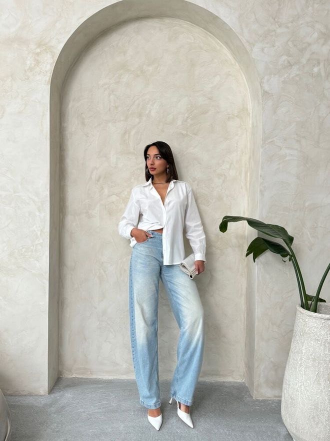 Witte blouse met kanten rug witte blouse